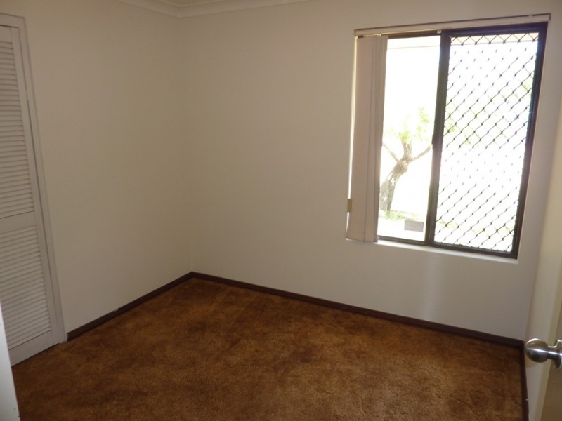 75 Treetop Avenue, Edgewater WA 6027