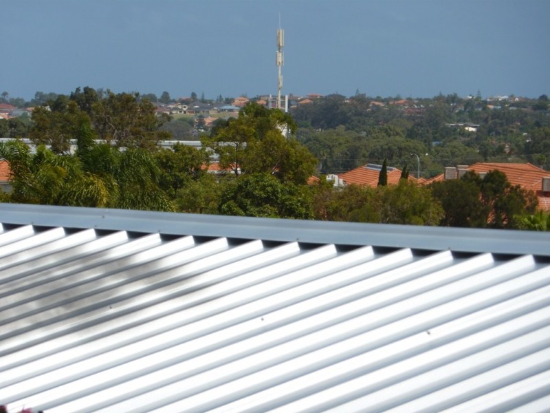 75 Treetop Avenue, Edgewater WA 6027