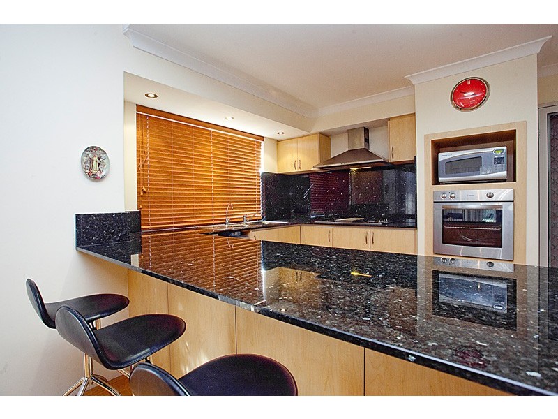 15 Granich Gardens, Woodlands WA 6018