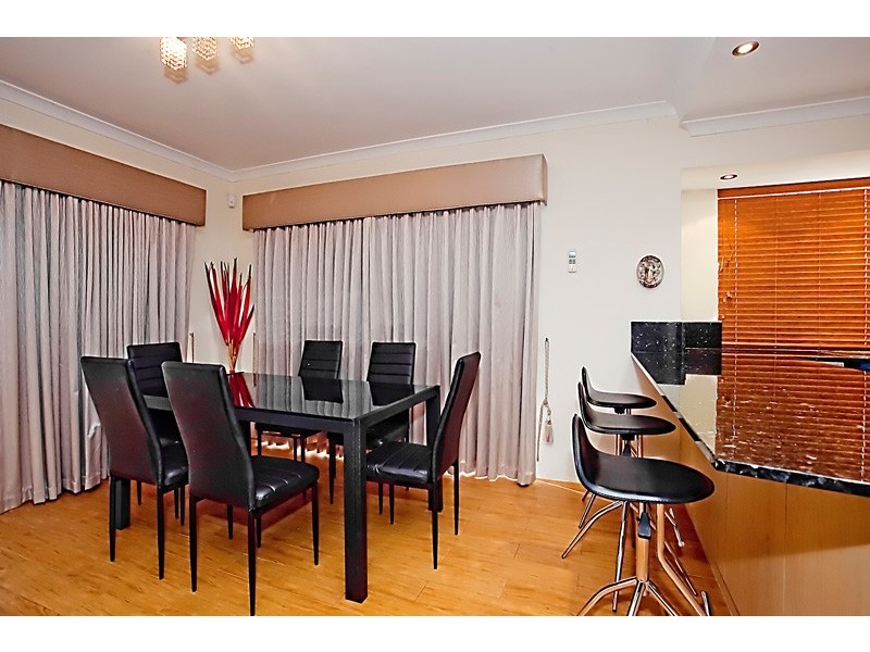 15 Granich Gardens, Woodlands WA 6018