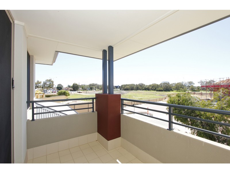 15 Granich Gardens, Woodlands WA 6018