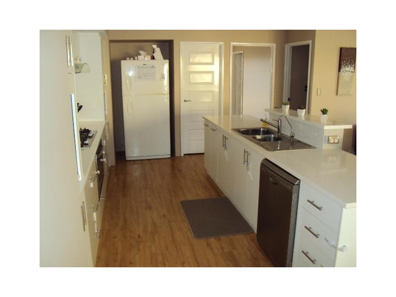 93 Waldburg Drive, Tapping WA 6065