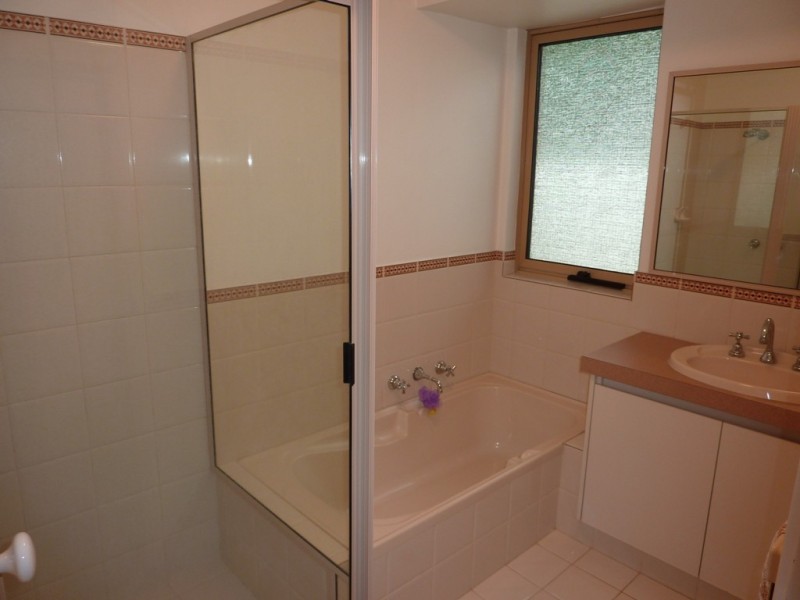 9 Sentry Close, Woodvale WA 6026