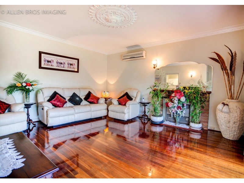 17 Jarvis  Street, Hilton WA 6163