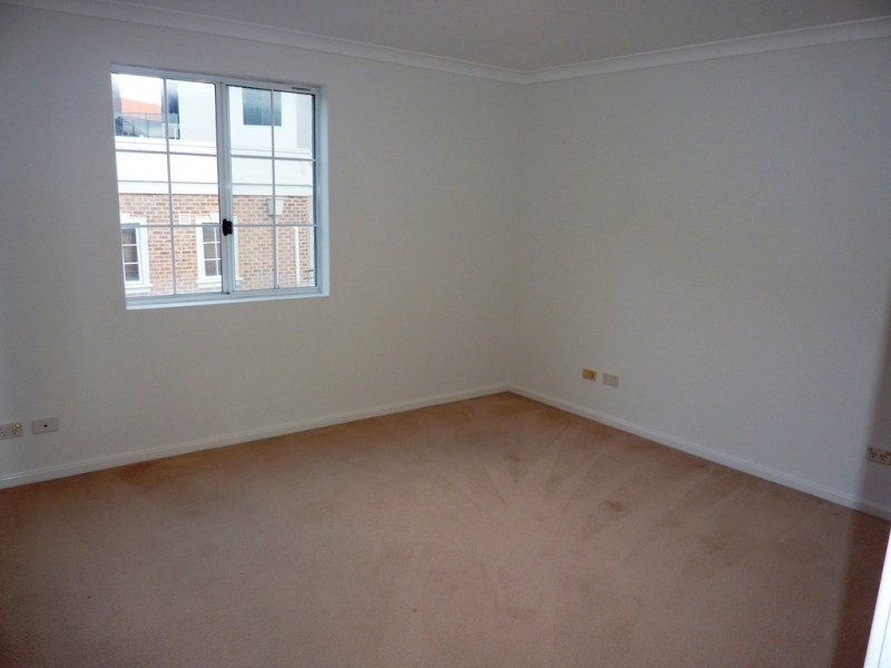 22/32 Eastbrook Terrace, East Perth WA 6004