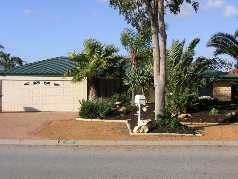 15 Guadalupe Drive, Ballajura WA 6066