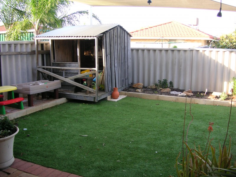 15 Guadalupe Drive, Ballajura WA 6066