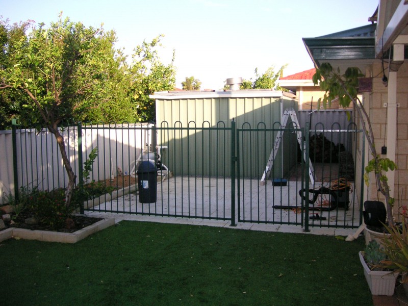 15 Guadalupe Drive, Ballajura WA 6066