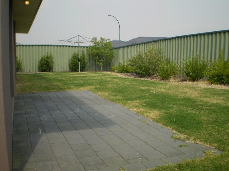 20 Corfu Pass, Port Kennedy WA 6172