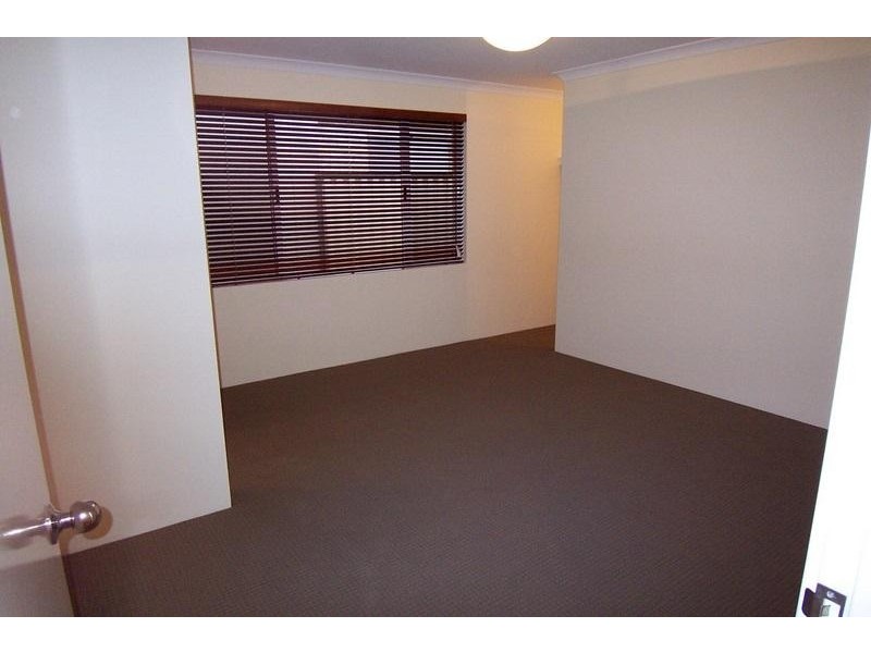 198 Gaebler Road, Aubin Grove WA 6164