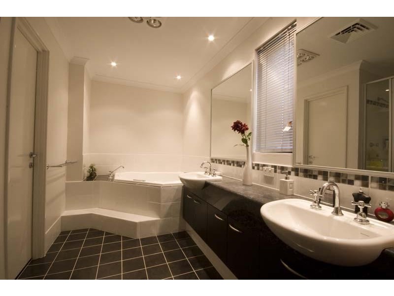 7 Waminda Way, Landsdale WA 6065