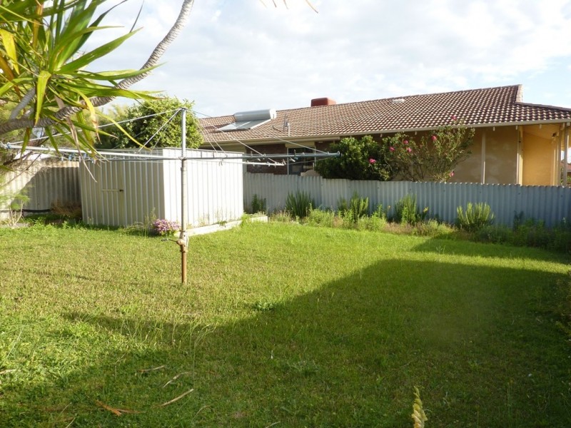 60B Wilkie Street, Stirling WA 6021