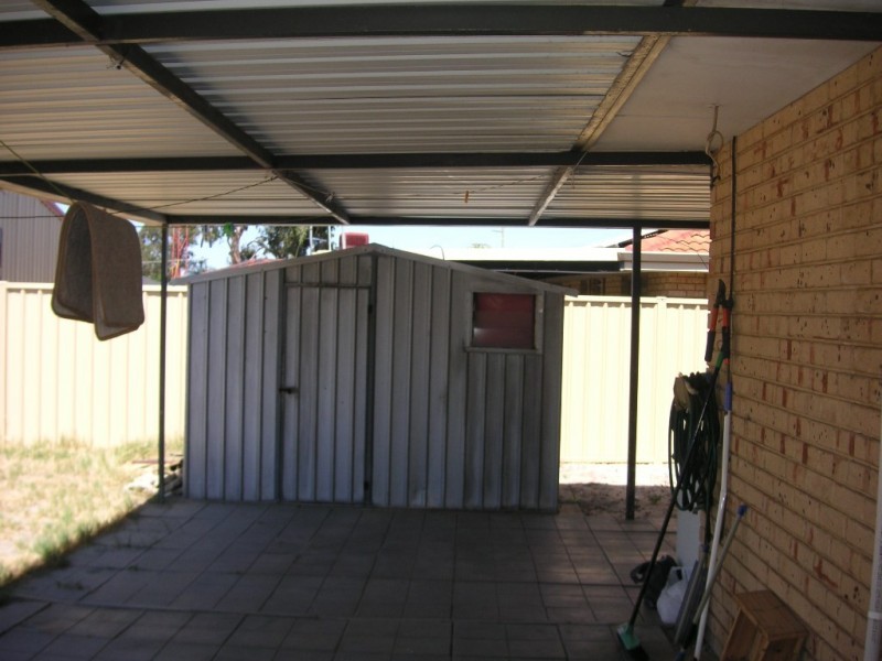 30 Darwin Crescent, Beechboro WA 6063