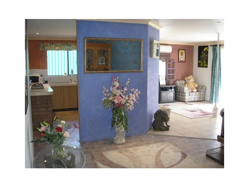 11 Roamer Street, Heathridge WA 6027