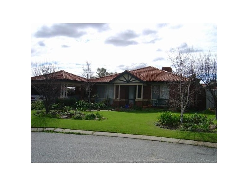 5 Manna Court, South Lake WA 6164