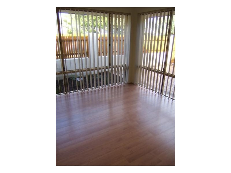 1 Pycombe Way, Westminster WA 6061