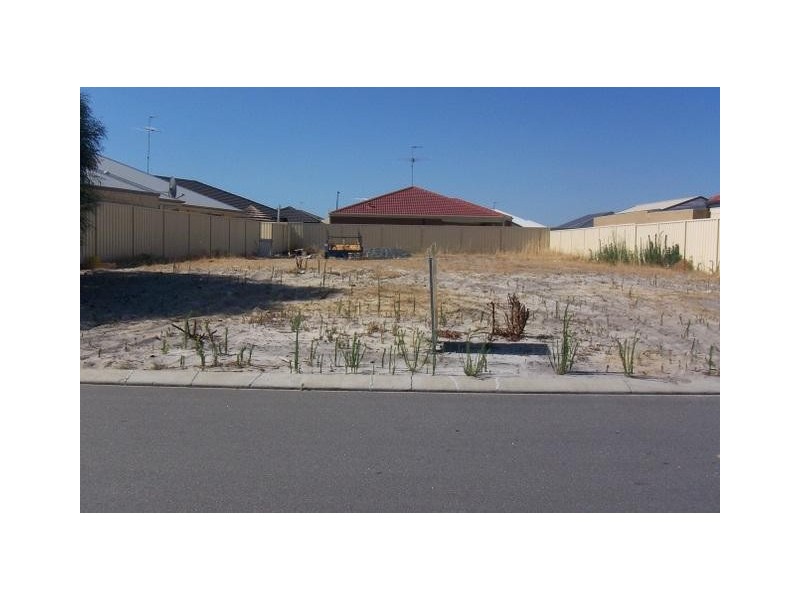 19 Sharperton Drive, Dudley Park WA 6210