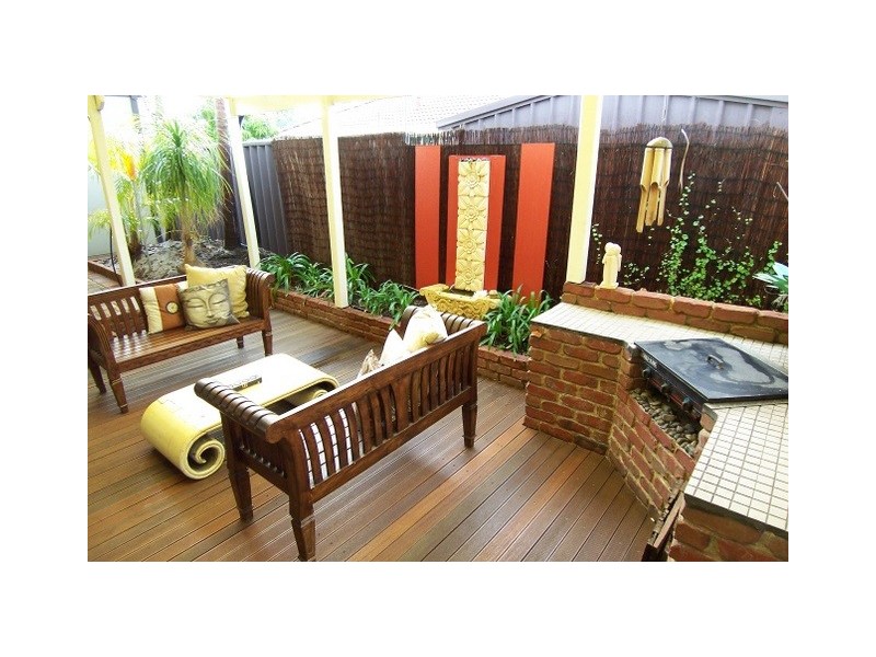 14 Stuart Crt, Bateman WA 6150