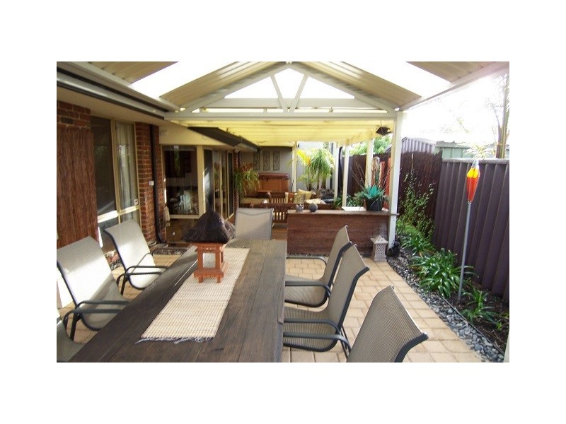 14 Stuart Crt, Bateman WA 6150