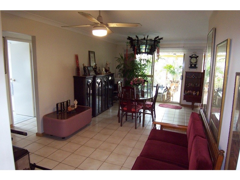 17 Synnot View, Marangaroo WA 6064