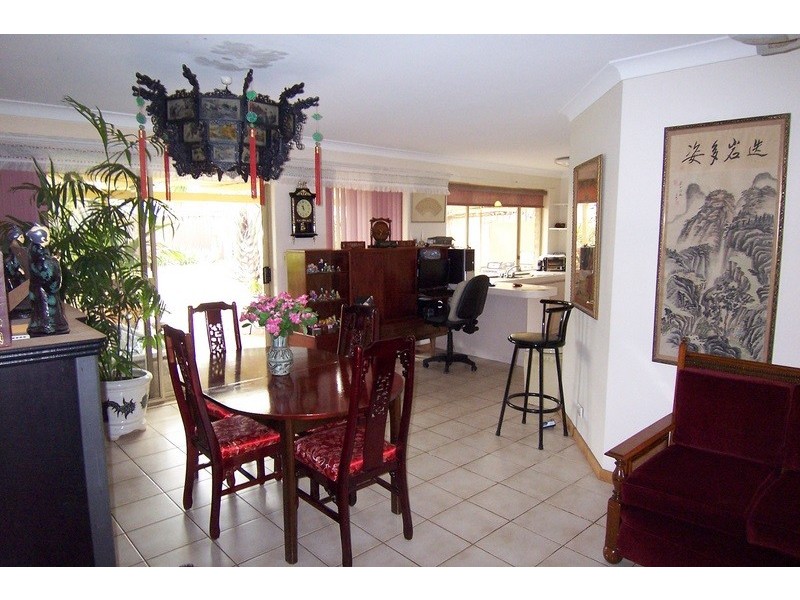 17 Synnot View, Marangaroo WA 6064