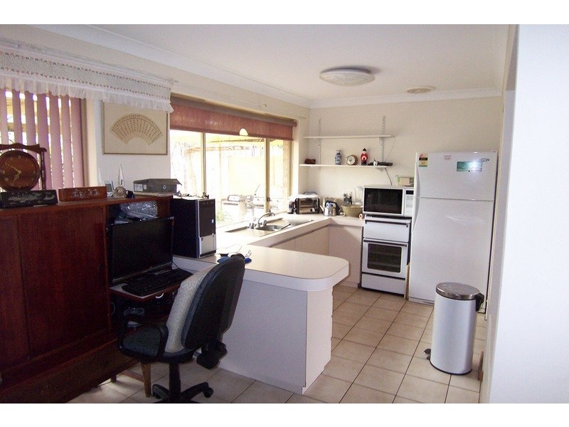17 Synnot View, Marangaroo WA 6064