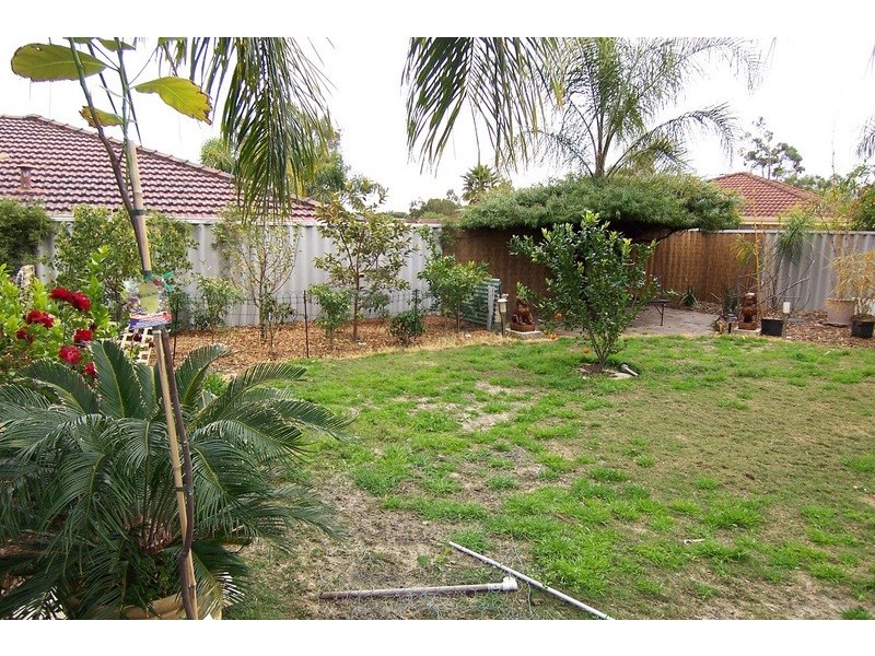 17 Synnot View, Marangaroo WA 6064