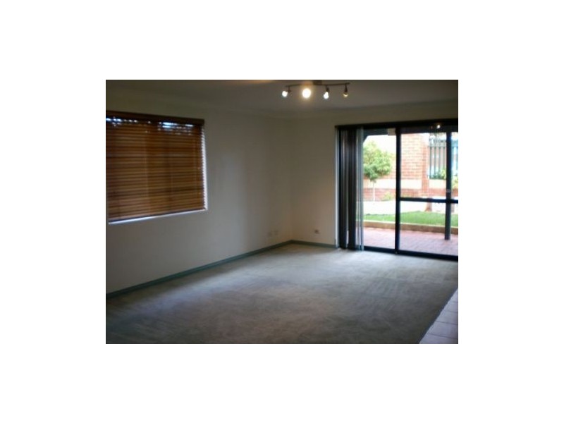 1/18 Watson Place, Maylands WA 6051