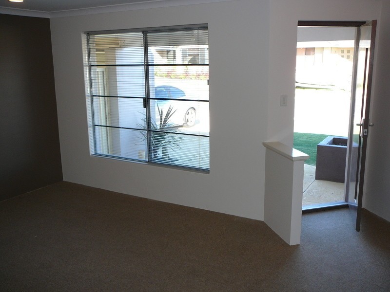 215 Gaebler, Aubin Grove WA 6164