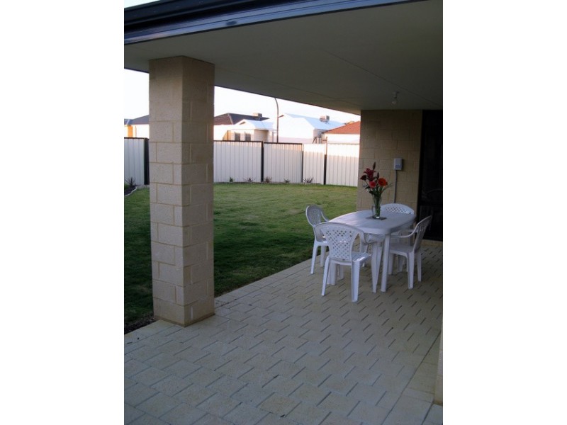 57 Cherokee Green, Clarkson WA 6030