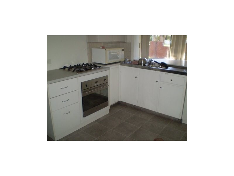 42 Selhurst Way, Balga WA 6061