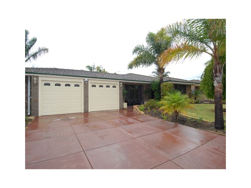 31 Ellendale Drive, Heathridge WA 6027