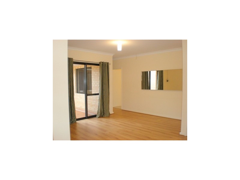 2a Findon Crescent, Westminster WA 6061