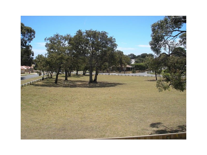 15b Gretham Road, Westminster WA 6061