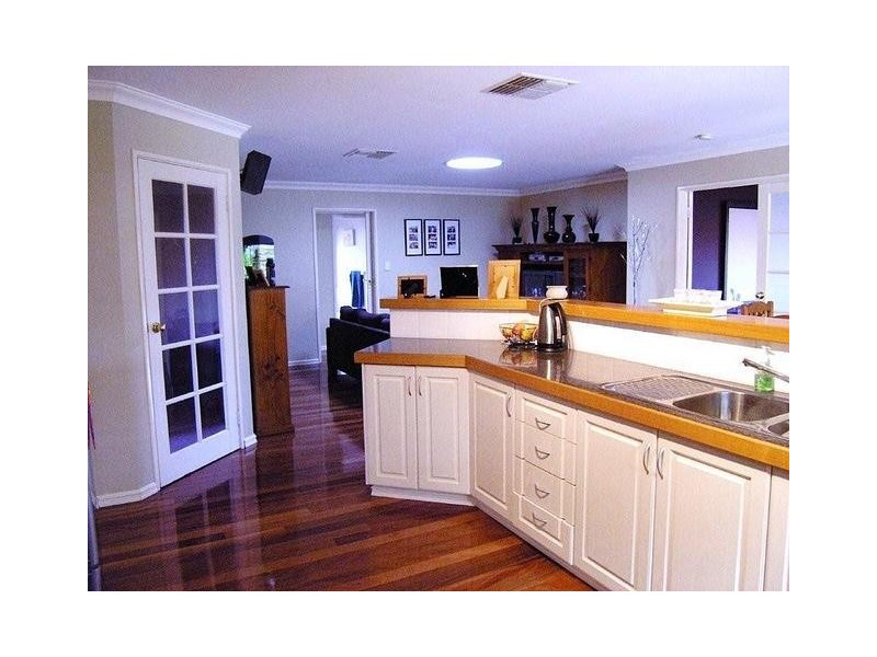 5 Glespin Cove, Kinross WA 6028