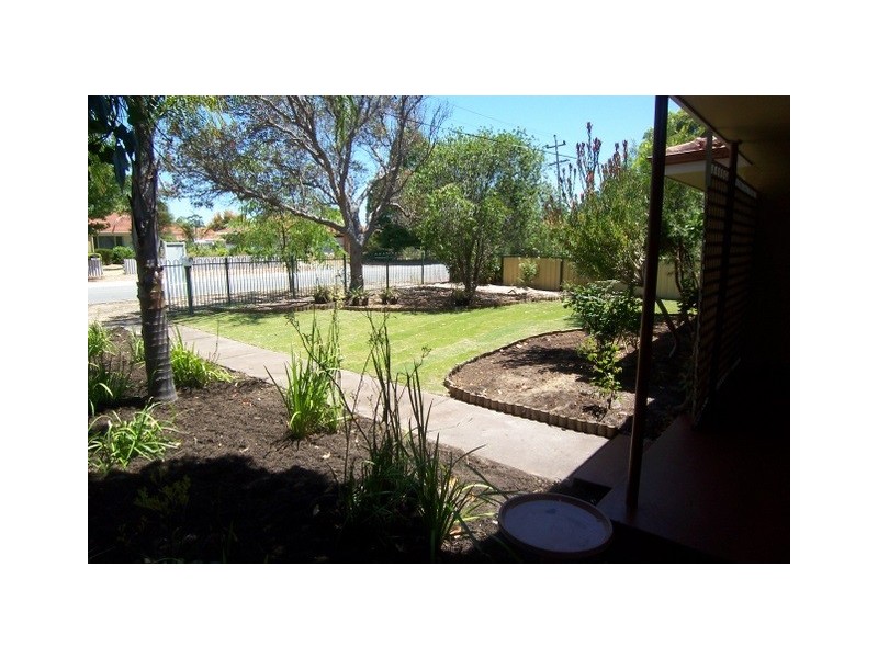 22 Trangie Way, Kelmscott WA 6111
