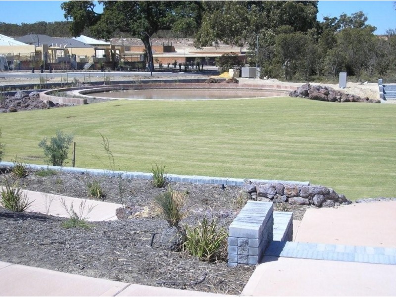 18 Musselbrook Trail, Ellenbrook WA 6069