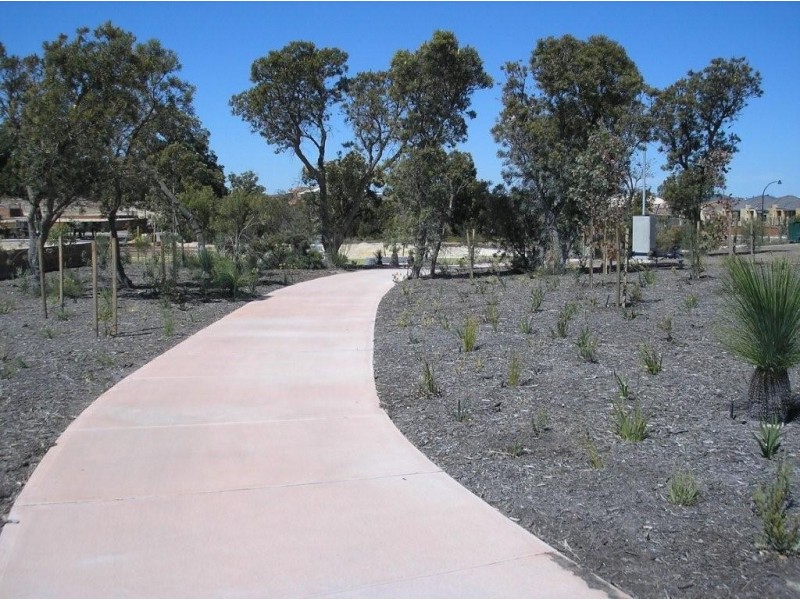 18 Musselbrook Trail, Ellenbrook WA 6069