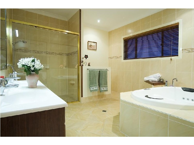 108 Pagan Road, Yatala QLD 4207