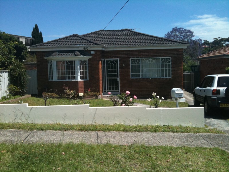 21 POWYS AVE, Bardwell Park NSW 2207