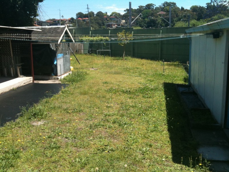 21 POWYS AVE, Bardwell Park NSW 2207