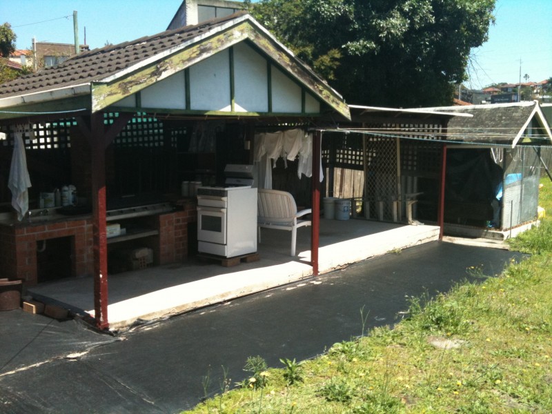21 POWYS AVE, Bardwell Park NSW 2207