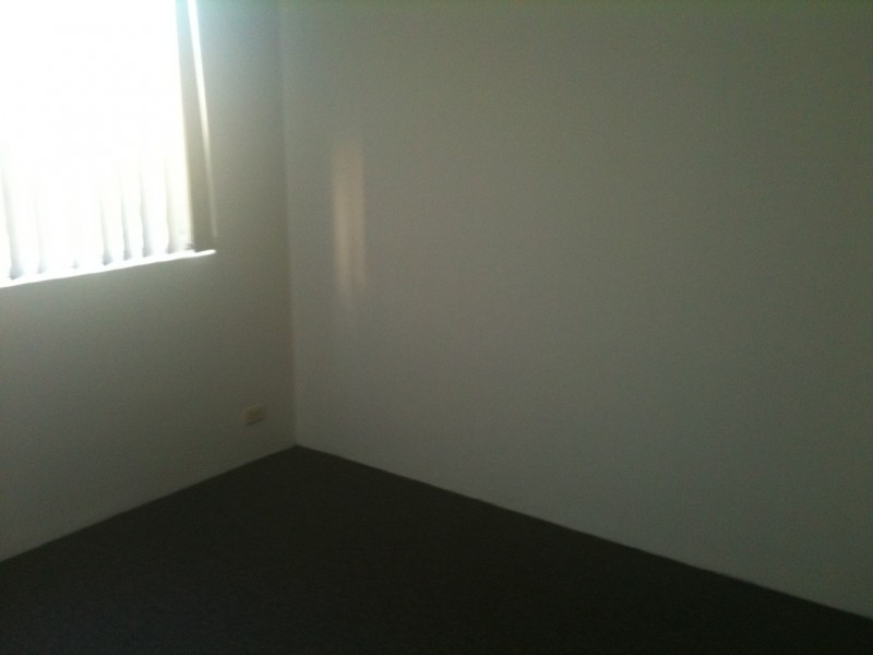 5/8 RUBY ST, Carramar NSW 2163