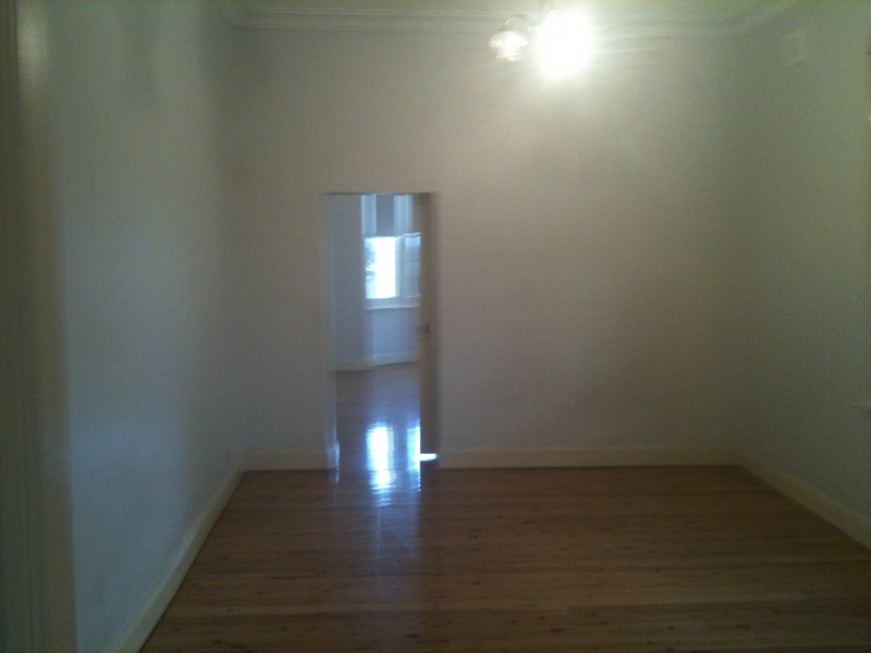 2/13 SADDLIER CRES, Petersham NSW 2049