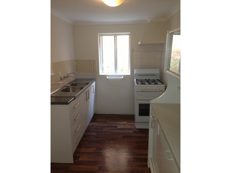 1/172 LIVINGSTONE RD, Marrickville NSW 2204