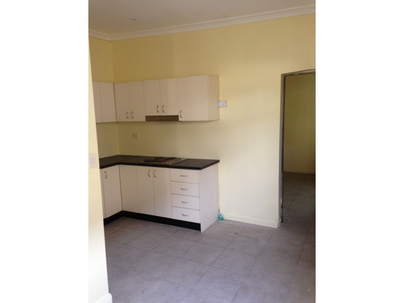 2/450 NEW CANTERBURY RD, Dulwich Hill NSW 2203