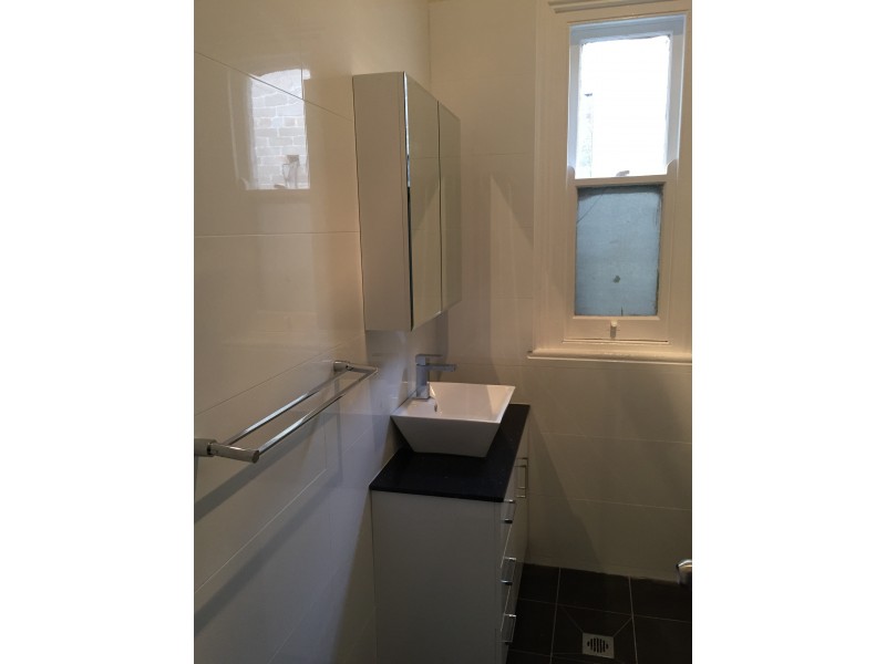 1/409 NEW CANTERBURY RD, Dulwich Hill NSW 2203