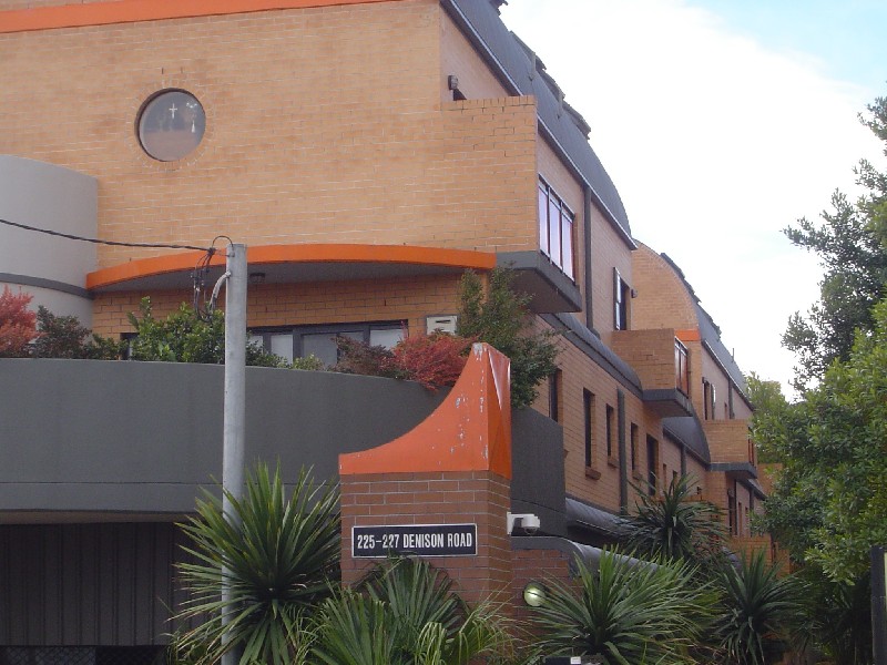 2/225-227 DENISON RD, Dulwich Hill NSW 2203