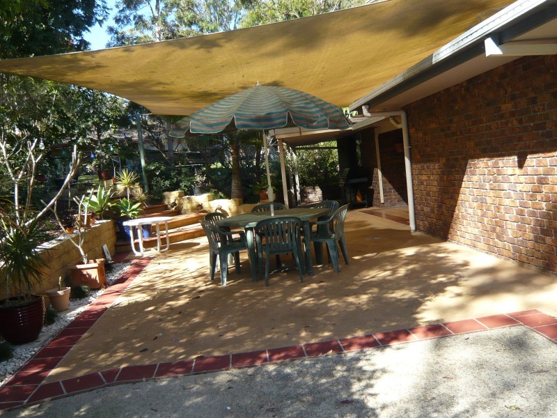 9 Patricia, Karalee QLD 4306