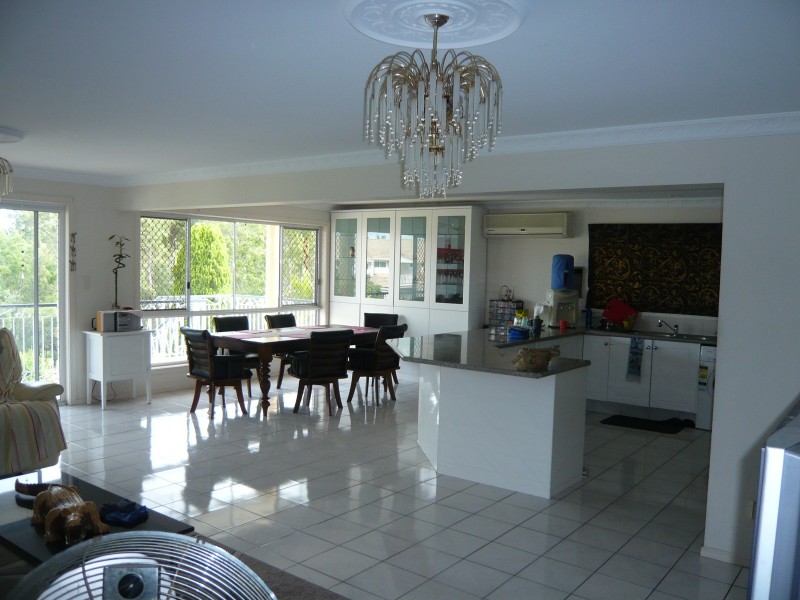 29 Woolner Place, Mount Ommaney QLD 4074